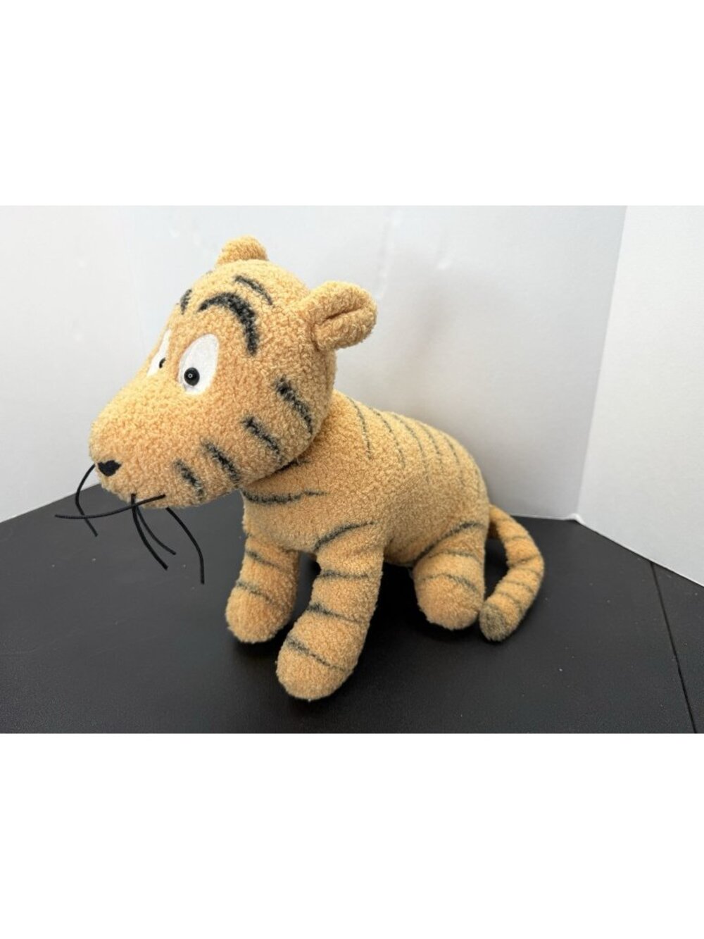 Vintage Disney Store Winnie the Pooh Classic Tigger 14” Plush Stuffed Toy